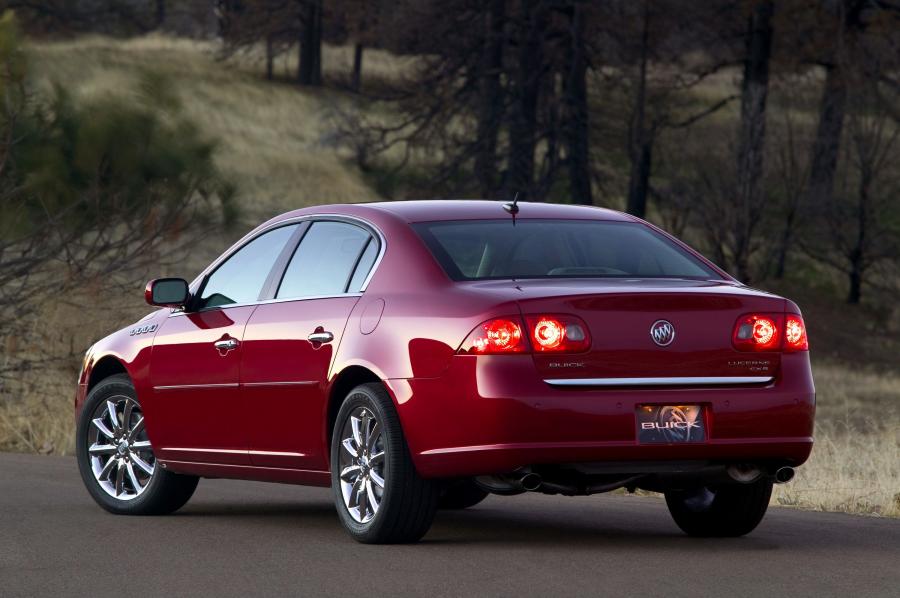  Buick Lucerne 2006 года  (фото 46 из 81)